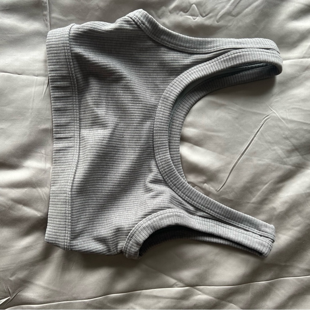 ALO YOGA SPORTS BRA SZ S